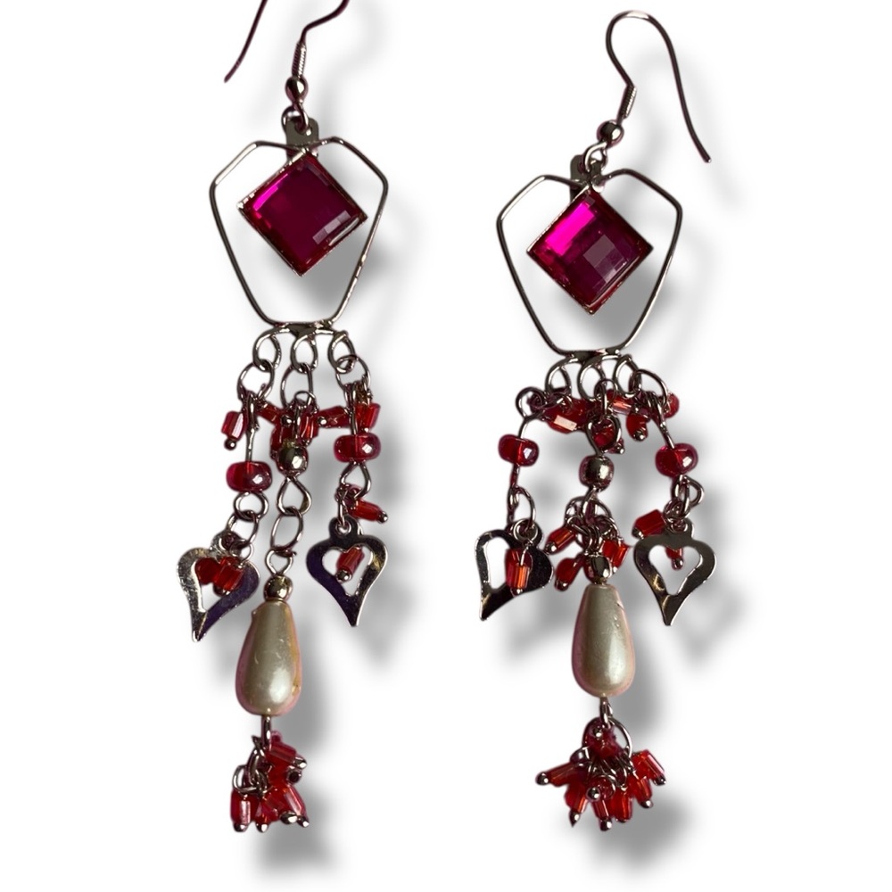 Elegant Fuchsia Dangle Earrings with with Tear Drop Pearl & Heart Accents